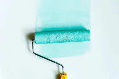 Peinture intérieure à Fluquières — murs, plafonds et boiseries